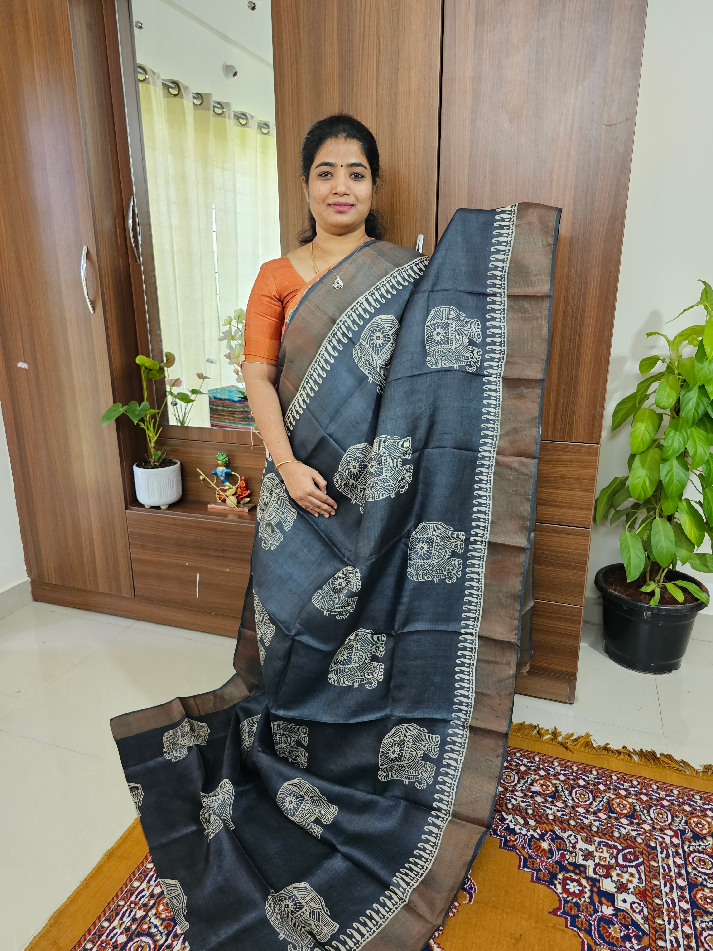 Dull mustard Kota saree with printed elephant motifs and Kalamkari pallu  and black zari border #saree #blouse #houseofblous… | House of blouse,  Elegant saree, Saree