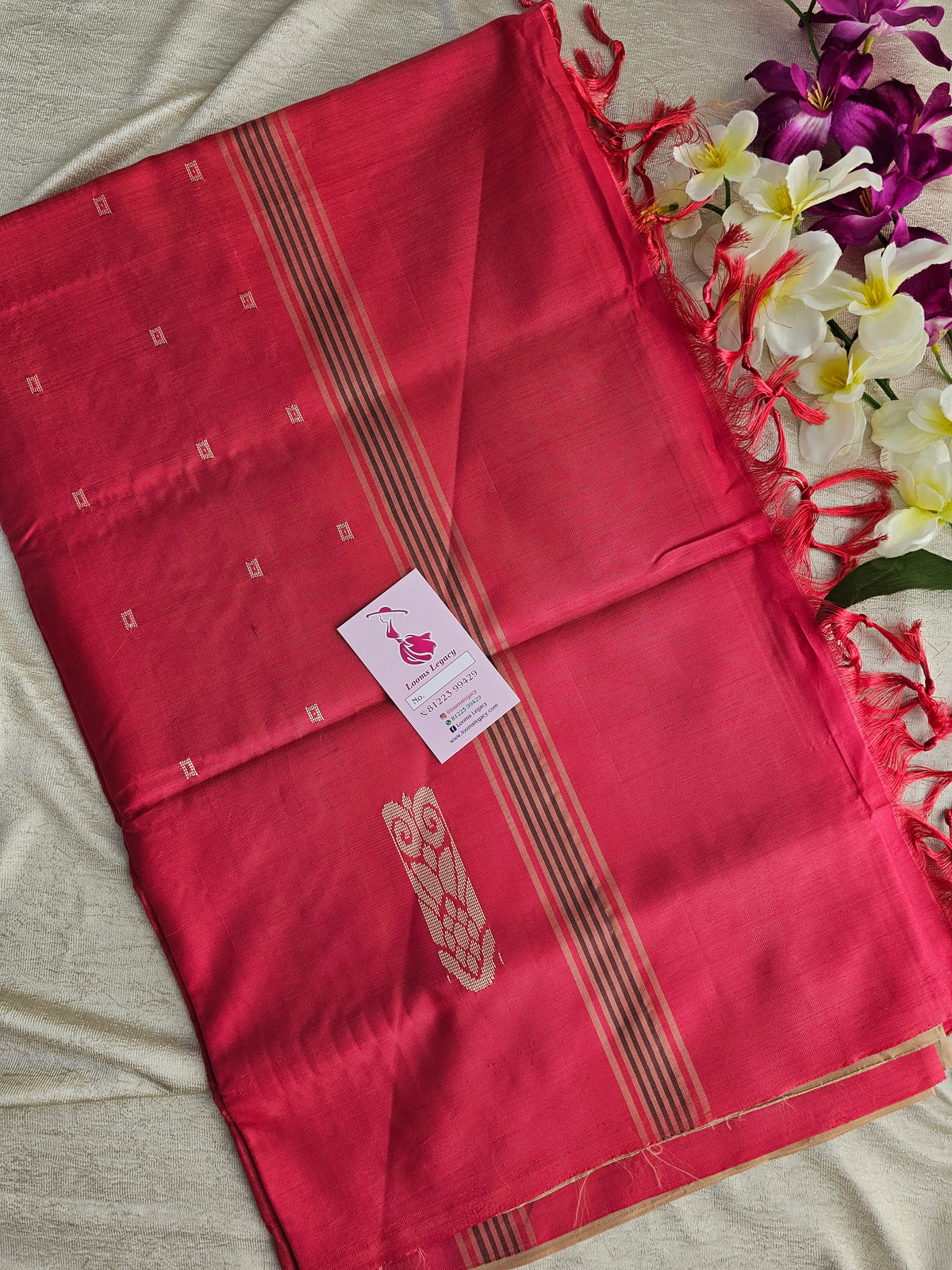 Cream with Pink Pallu Handwoven Chinnalampattu Saree