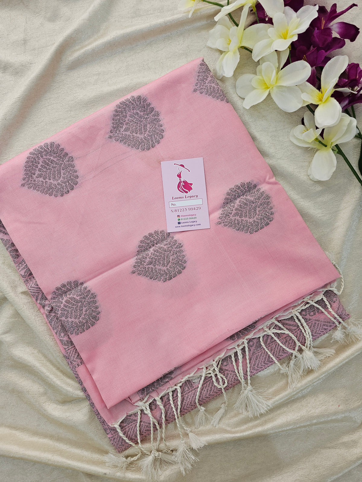 Pink Thread Woven Butter Semi Soft Silk Sarees