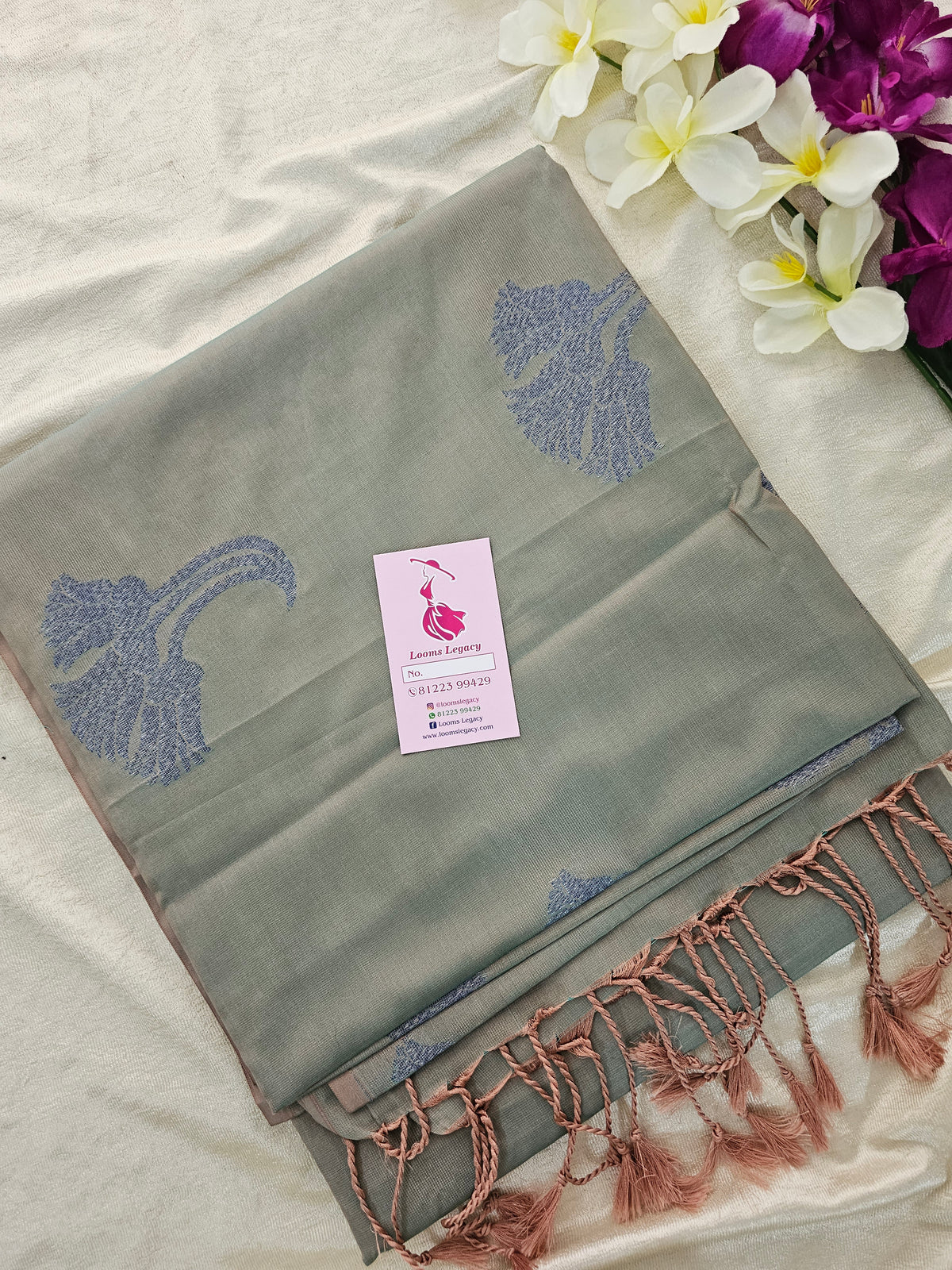 Green with Onion Pink Dual Shade Thread Woven Butter Semi Soft Silk Sarees