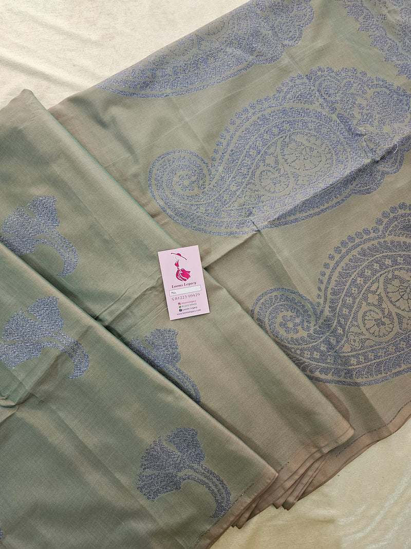 Green with Onion Pink Dual Shade Thread Woven Butter Semi Soft Silk Sarees