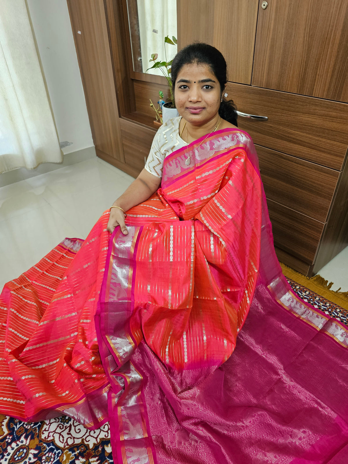 Madhavaram Handloom Silk Saree - Dark Peachish Pink with Dark Pink