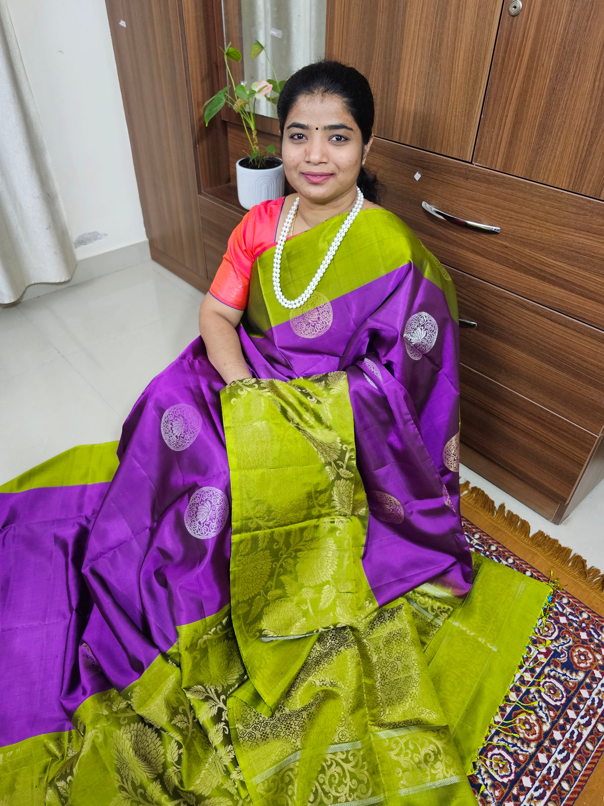 Classic Kanjivaram Pattern Pure Handloom Soft Silk Saree -   Purple with Green