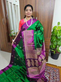 Classic Kanjivaram Pattern Pure Handloom Soft Silk Saree -   Bottle Green with Magenta Pink