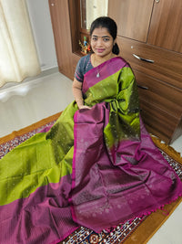 Classical Kanjivaram Pattern Pure Handloom Soft Silk Saree -  Green with Magenta Pink