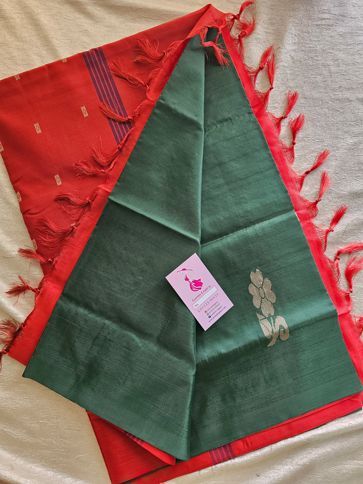 Bottle Green with Red Pallu Handwoven Chinnalampattu Saree