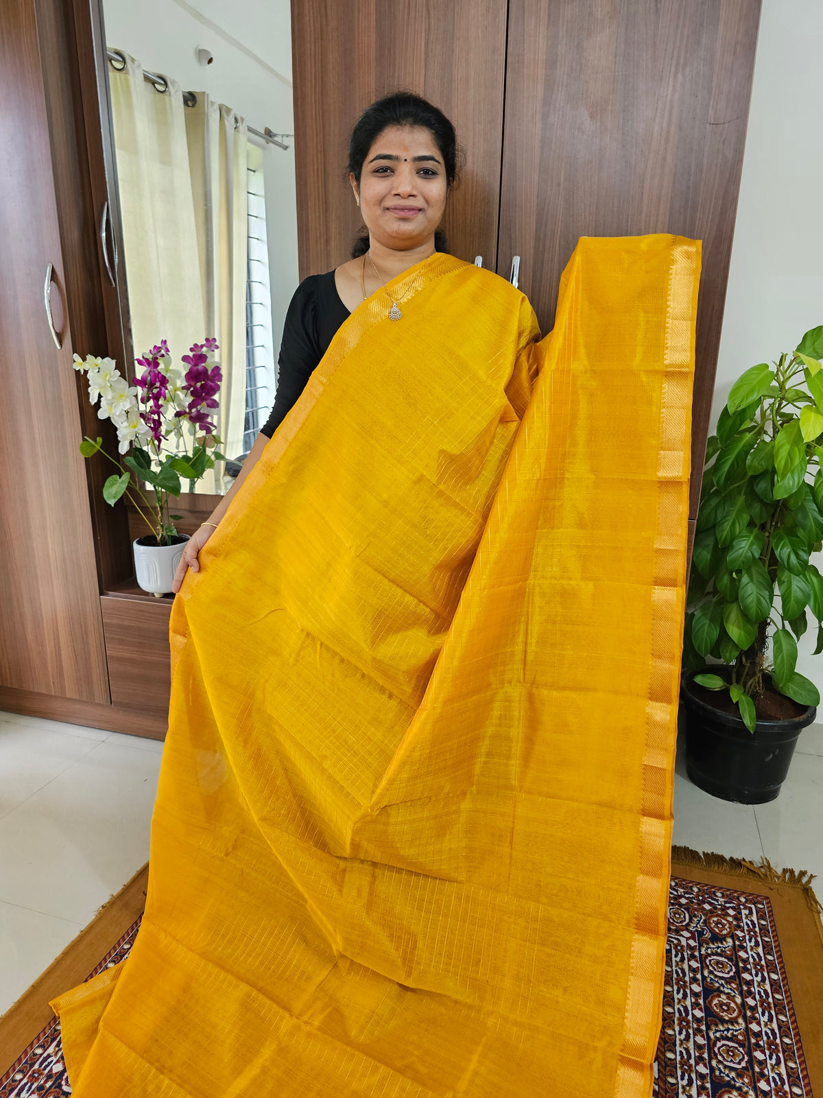 Handwoven Mangalagiri Pattu Saree with Beautiful  Small Checks - Mango Yellow