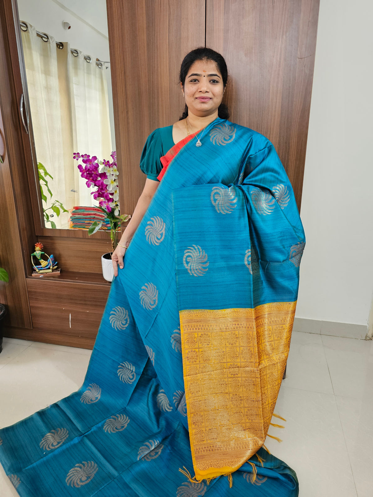 Semi Maandu Tussar Zari Weaving Saree with Contrast Pallu - Peacock Blue with Mustard Yellow