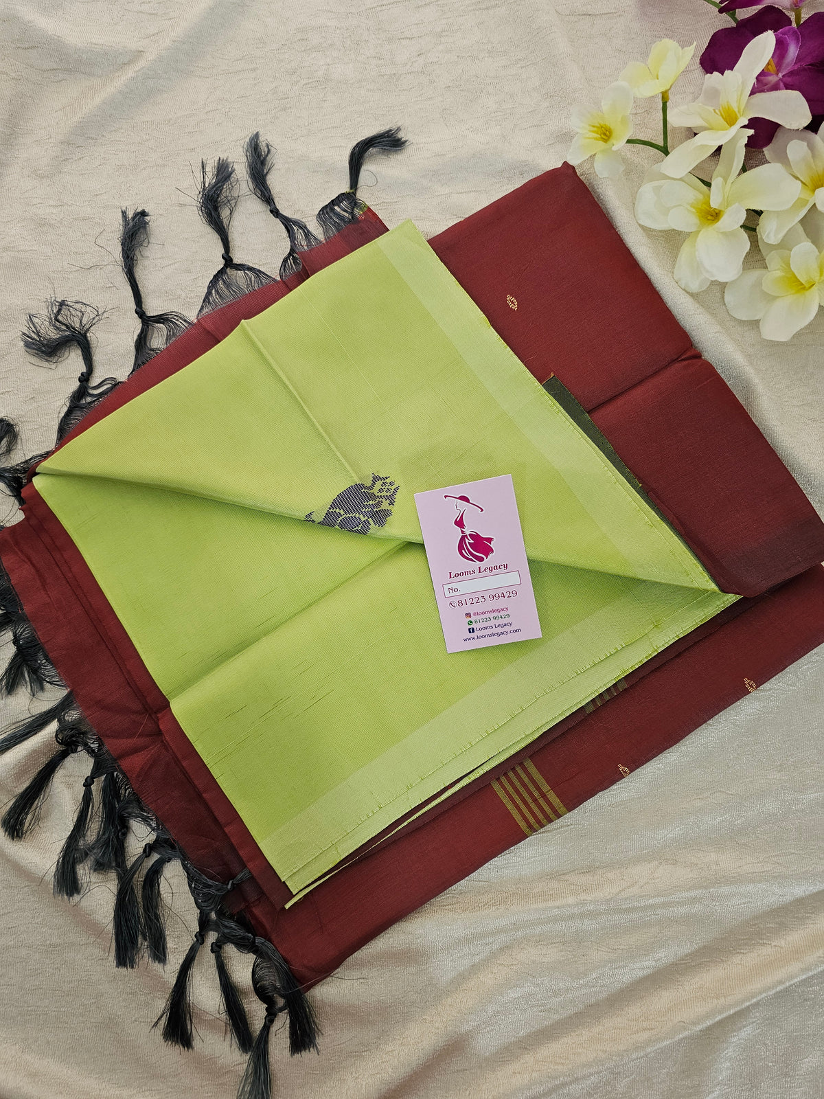 Neon Green with Maroon Pallu Handwoven Chinnalampattu Saree