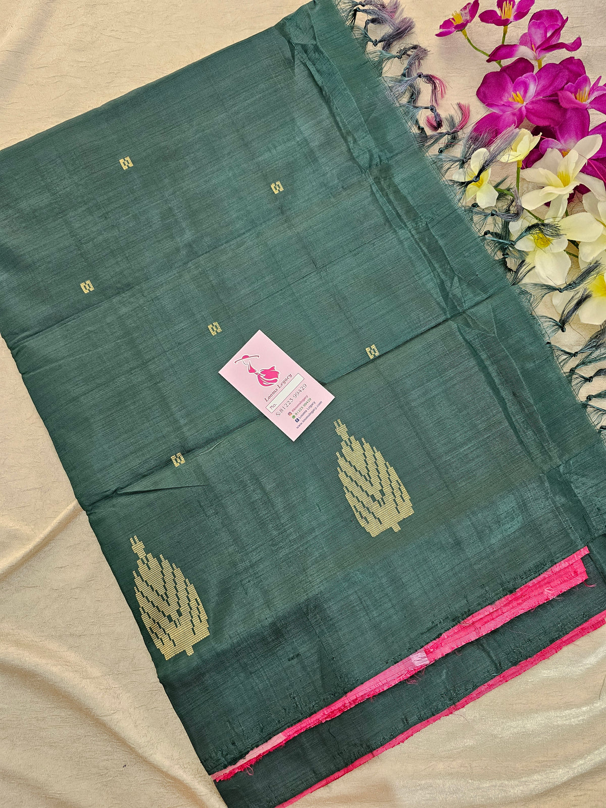 Pink with Bottle Green Pallu Handwoven Chinnalampattu Saree