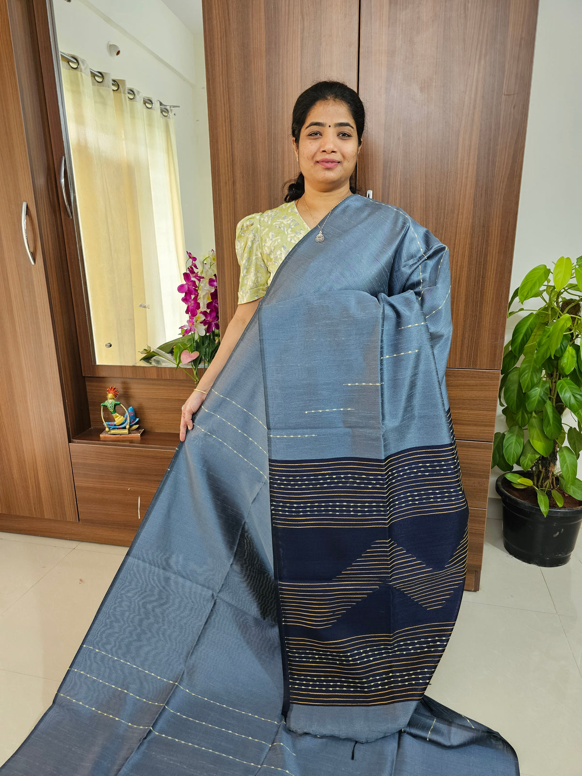 Semi Raw Silk - Grey with Navy Blue