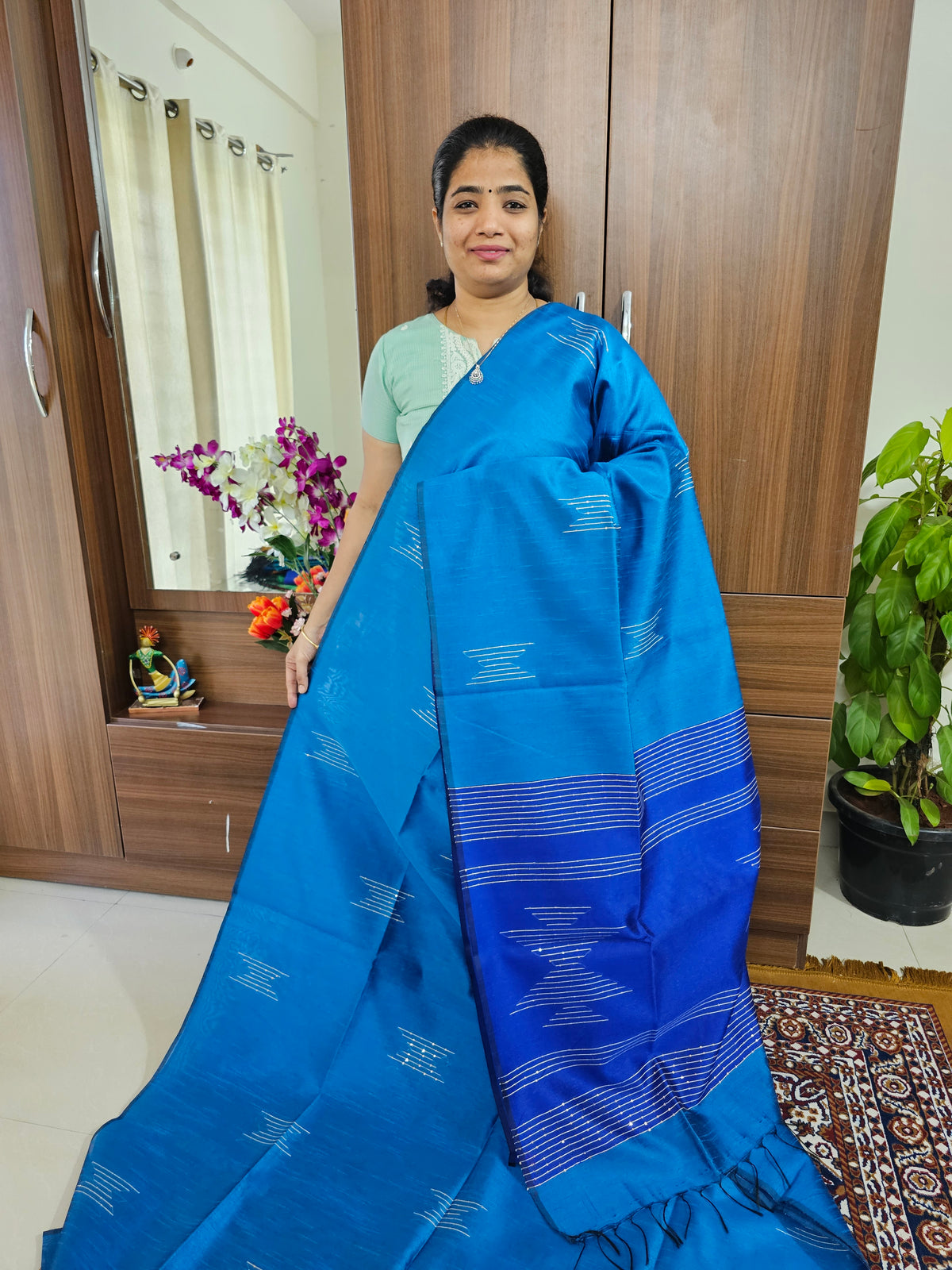 Semi Raw Silk - Blue with Royal Blue