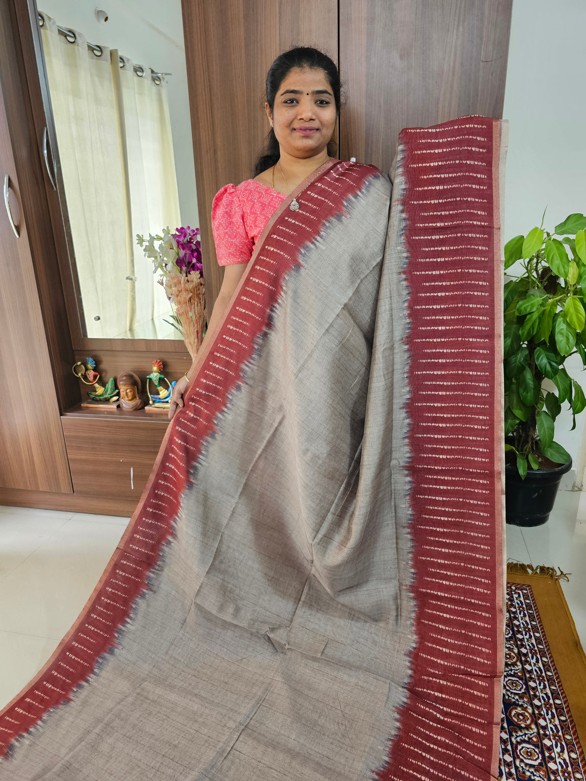 Semi Ghicha Shibori Printed Saree - Grey with Maroon