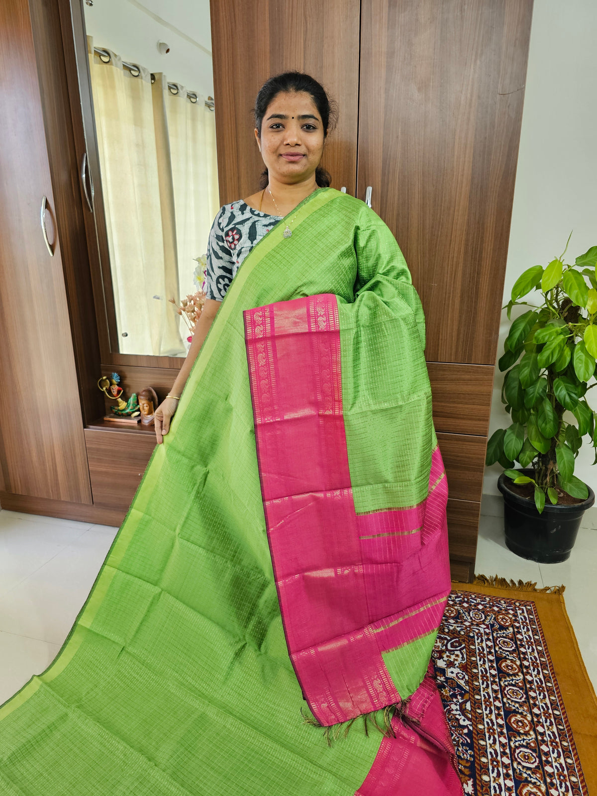 Semi Raw Silk Saree - Green with Pink