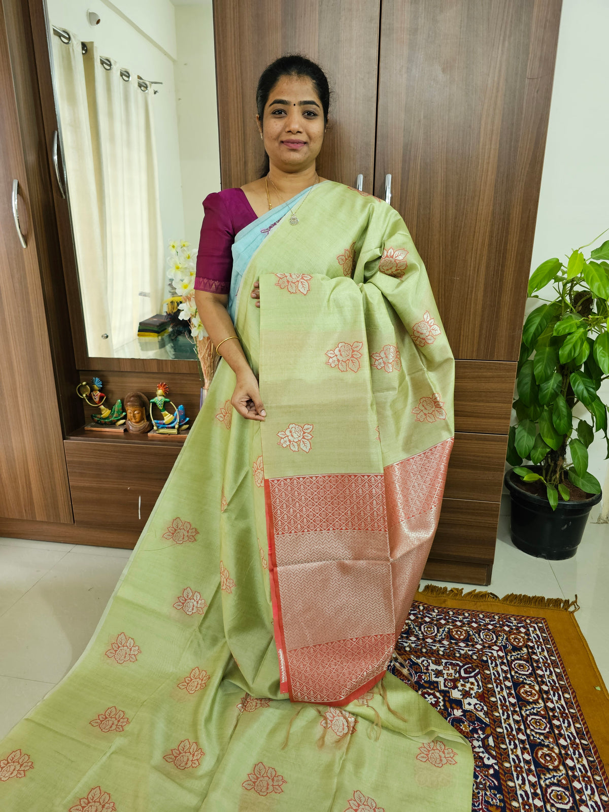 Semi Maandu Tussar Zari Weaving Floral Butta Saree - Lime Green with Red