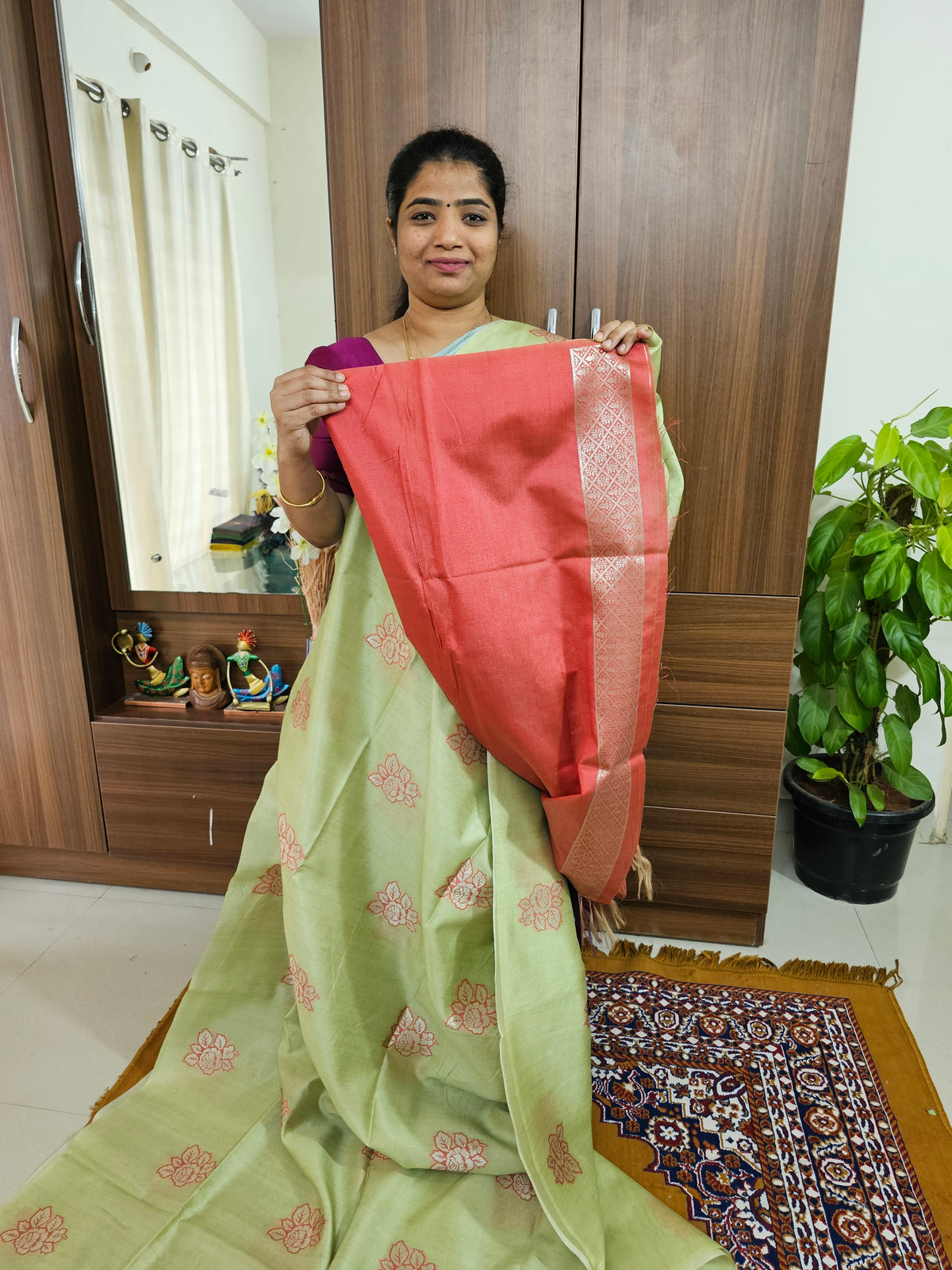 Semi Maandu Tussar Zari Weaving Floral Butta Saree - Lime Green with Red