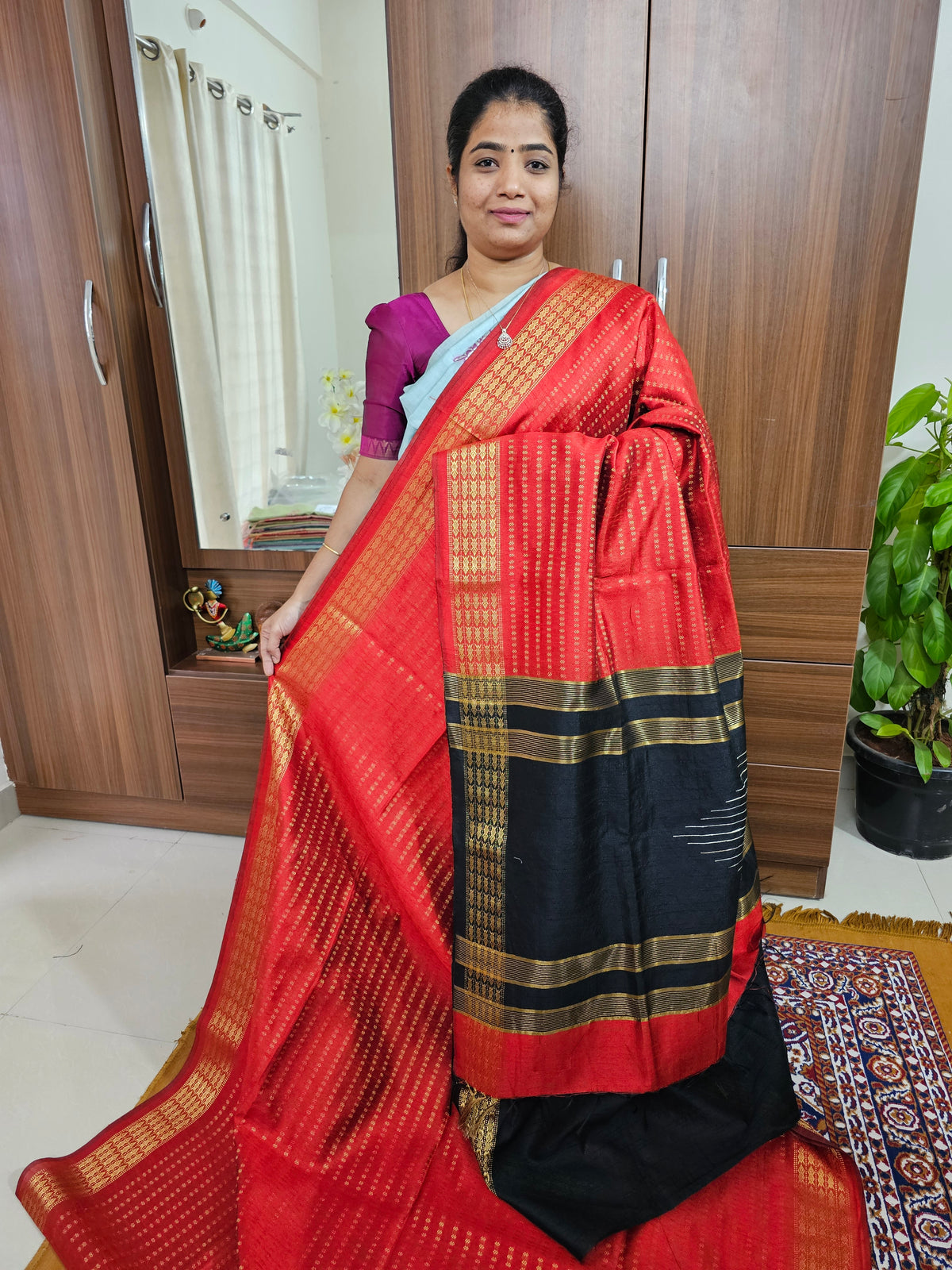 Semi Raw Silk - Red with Black