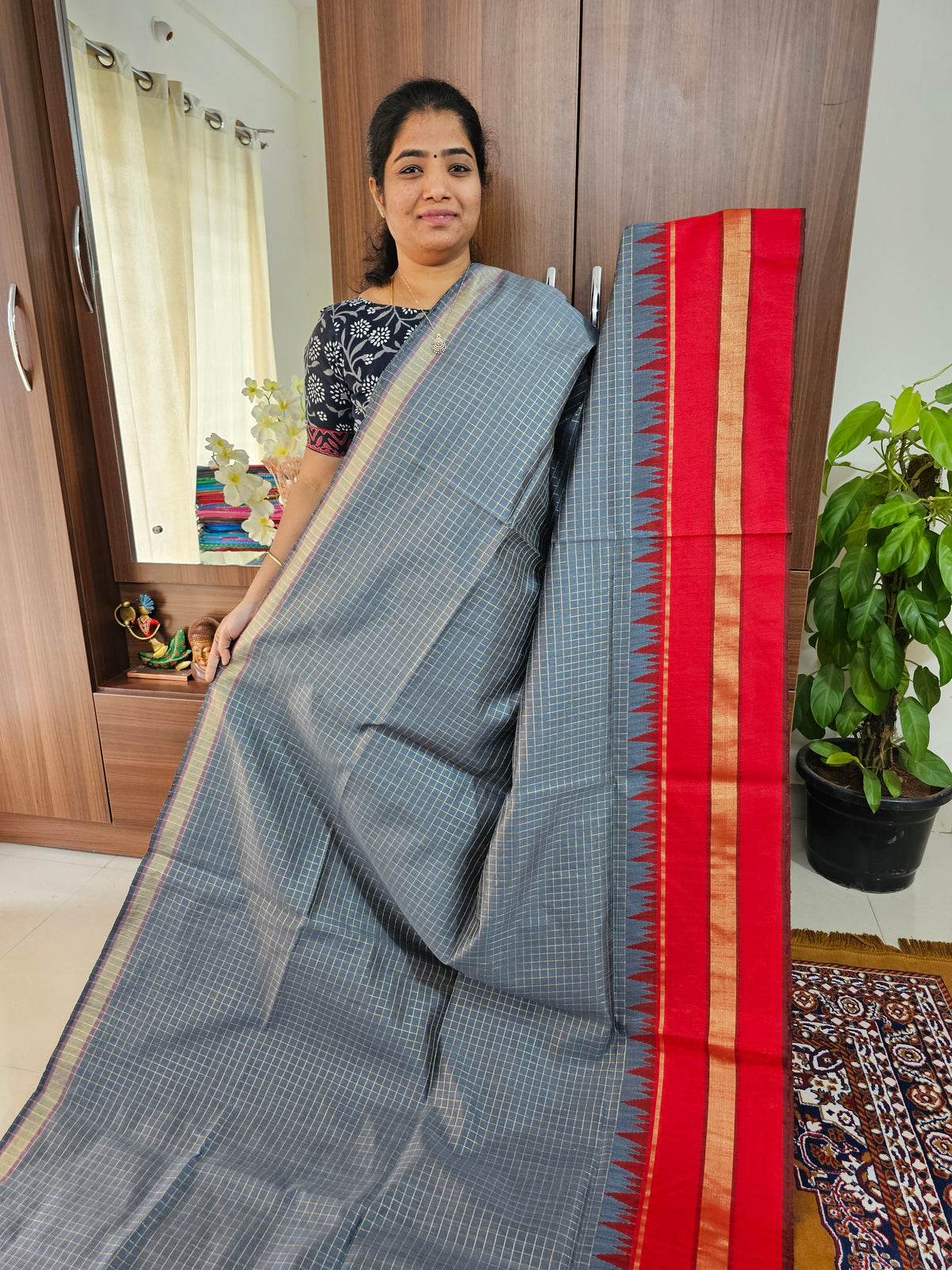 Semi Raw Silk Saree - Grey with Red