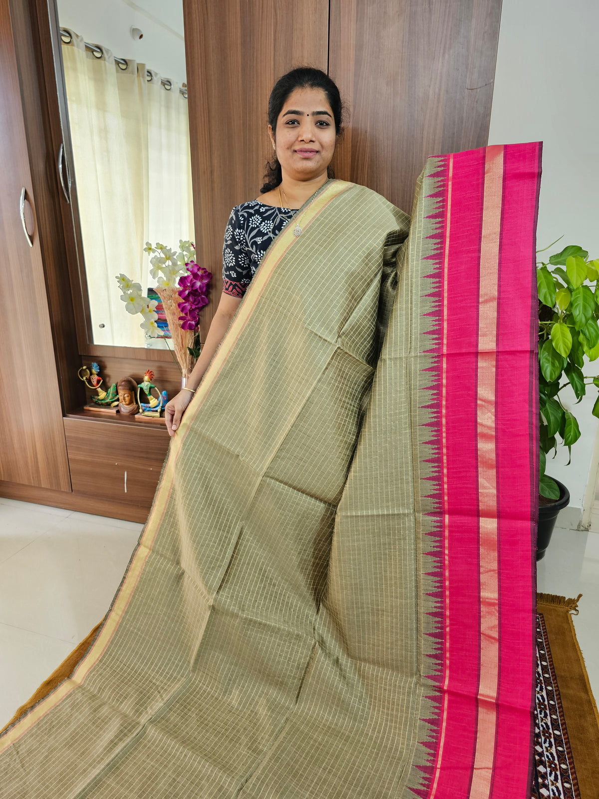 Semi Raw Silk Saree - Beige with Pink