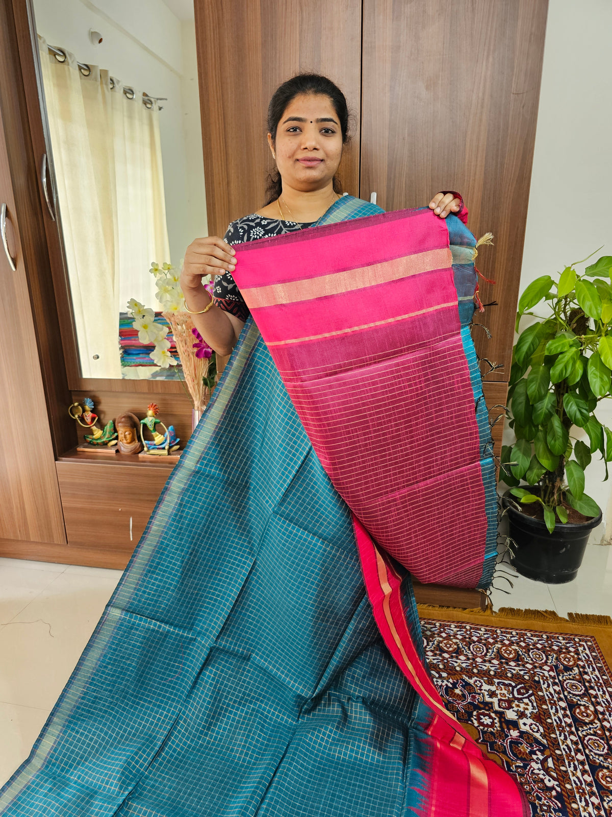 Semi Raw Silk Saree - Peacock Green with Pink