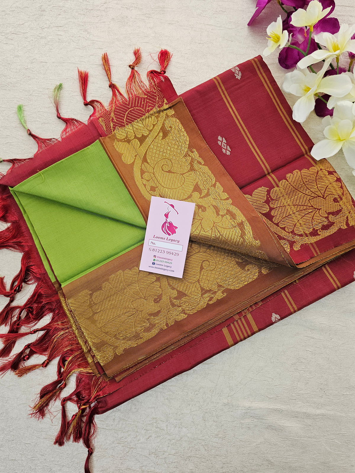 Parrot Green with Maroon Pink Pallu Chinnalampattu Small Border Saree