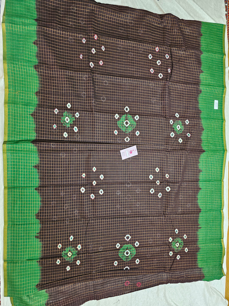 Madurai Sungadi Cotton Small Checks  Saree - Brown with Green