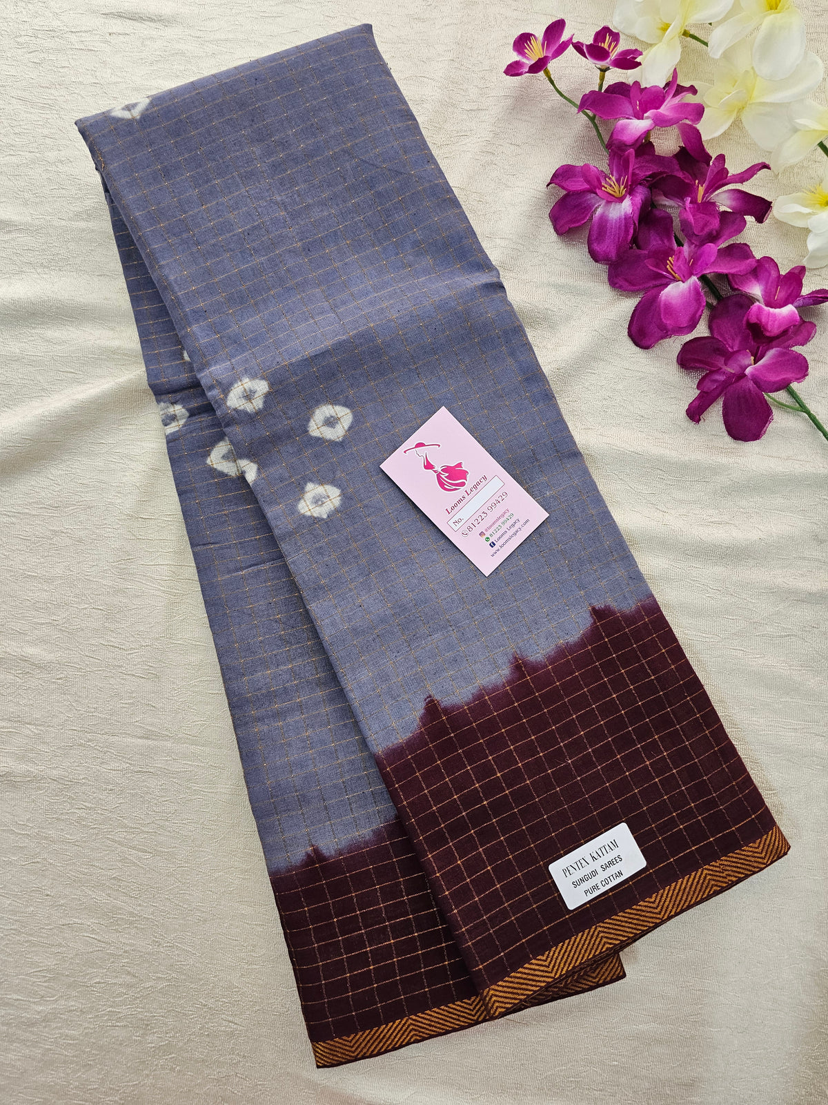 Madurai Sungadi Cotton Small Checks  Saree - Grey with Maroon