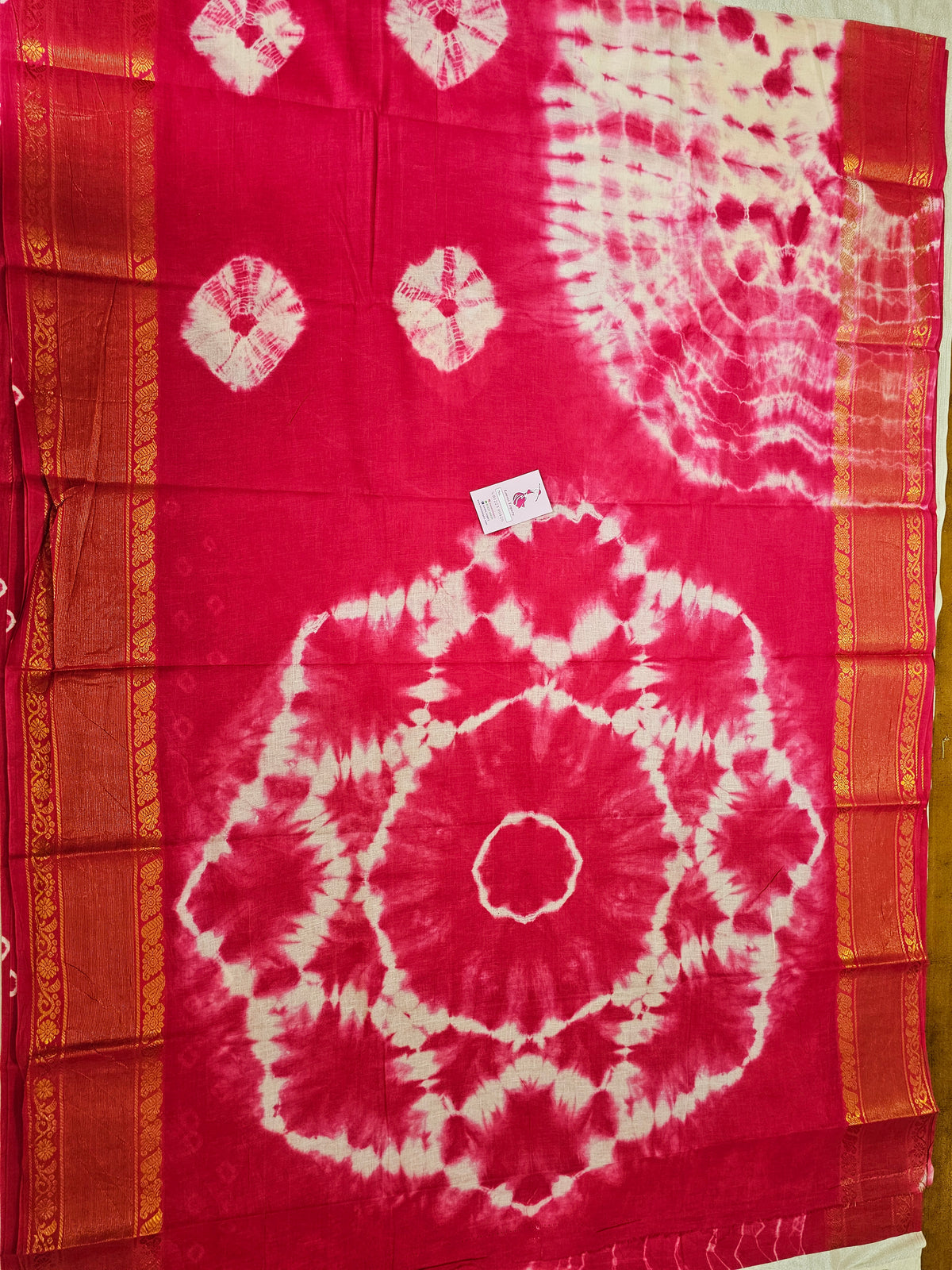 Madurai Sungadi Cotton Saree with Small Borders - Monochrome Pink