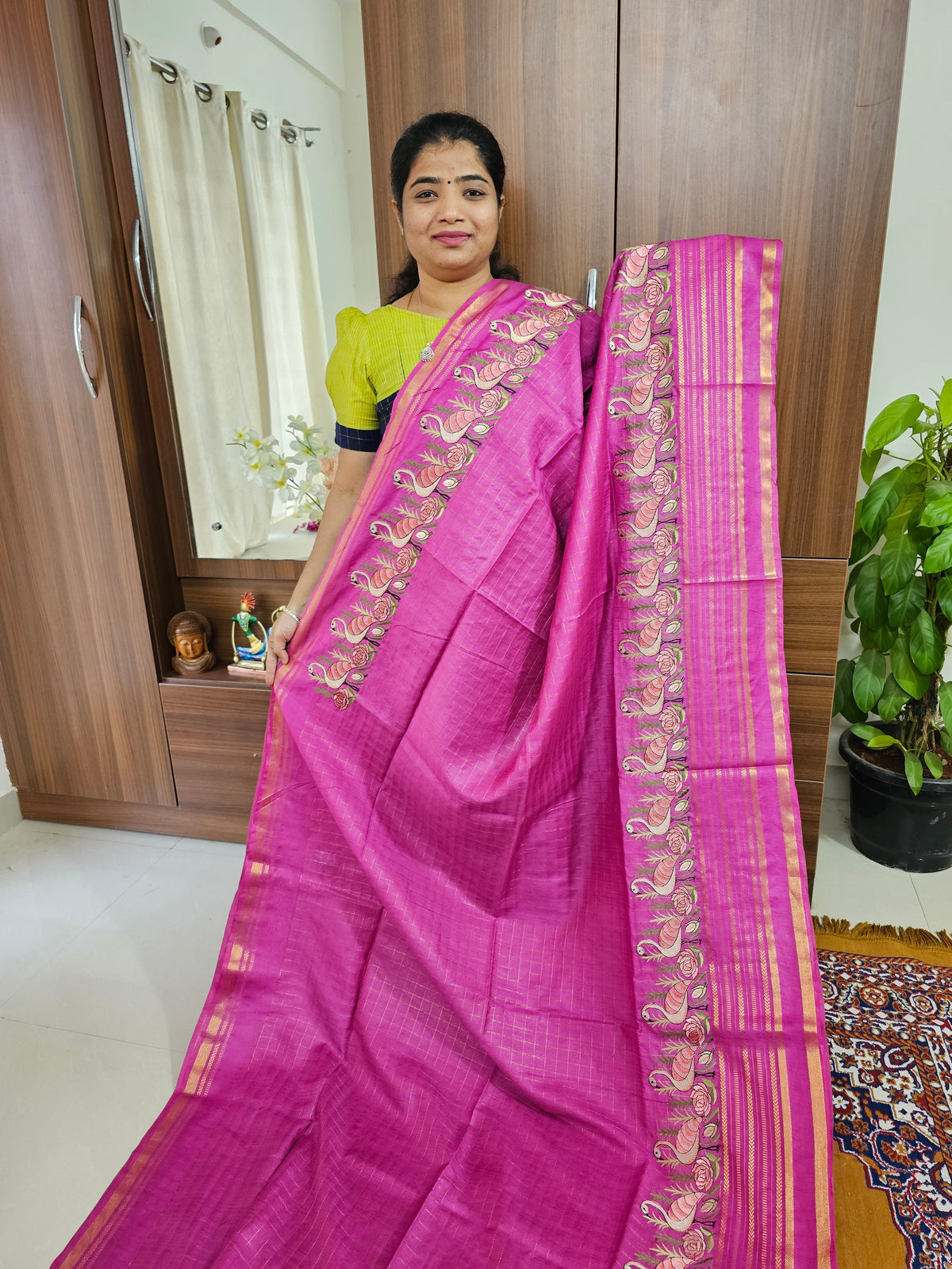 Semi Tussar Checks with Emboridery Saree - Pink