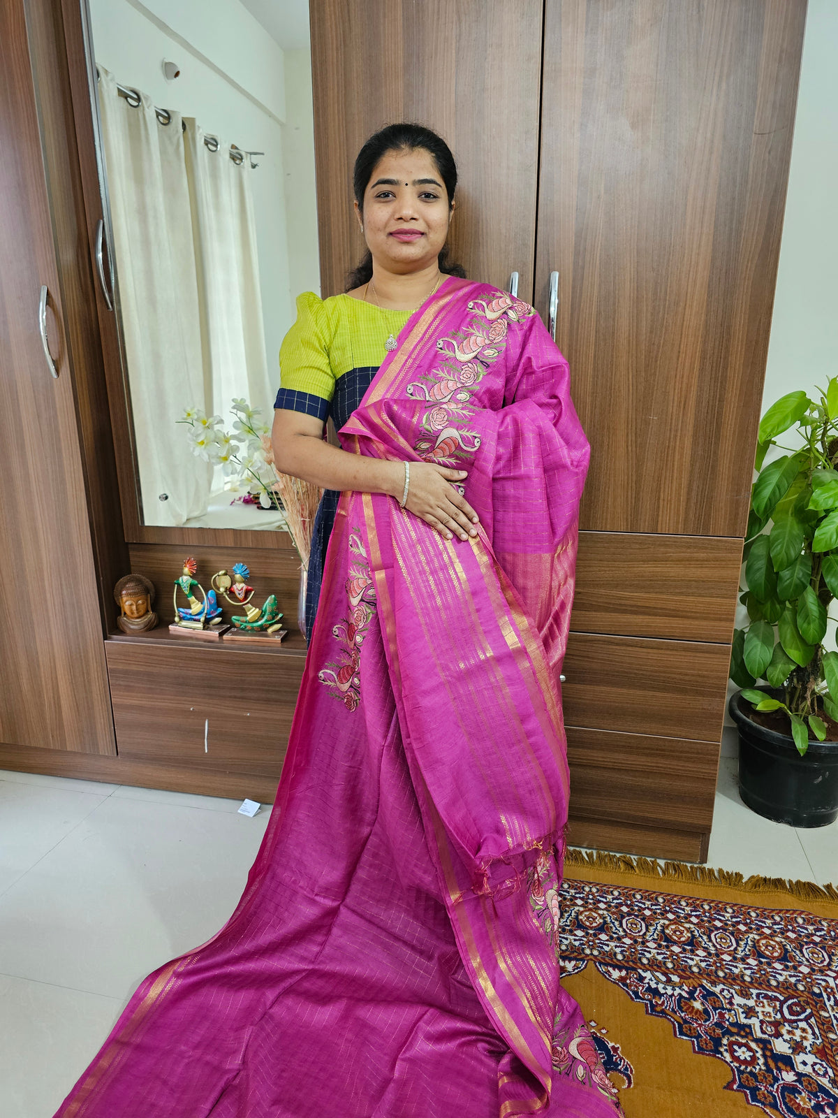 Semi Tussar Checks with Emboridery Saree - Pink