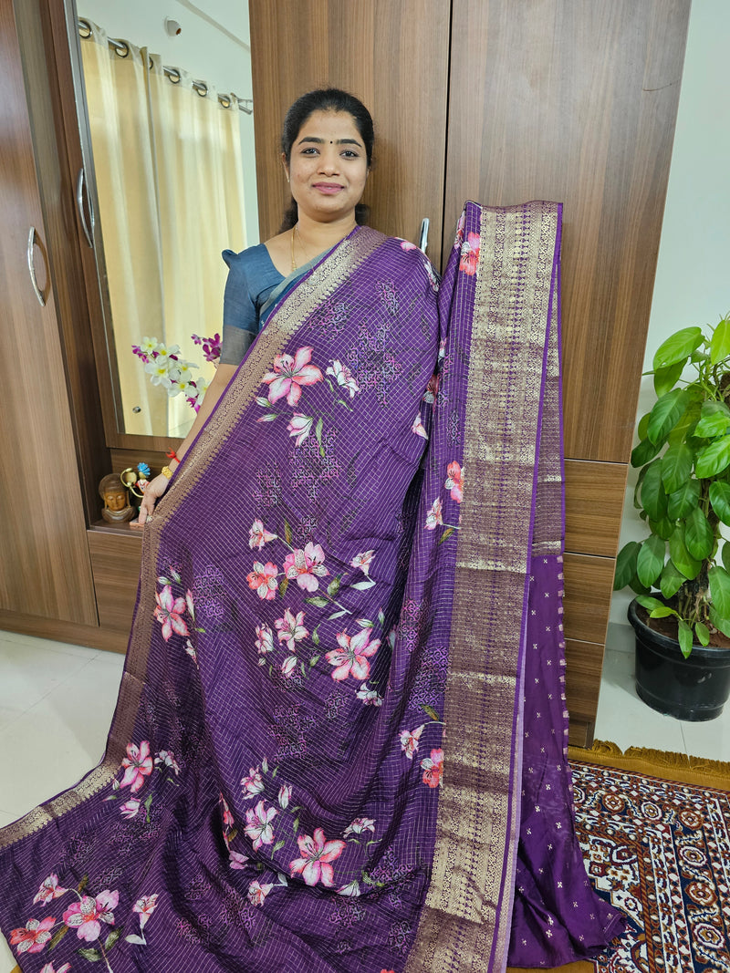 𝐏𝐫𝐞𝐛𝐨𝐨𝐤𝐢𝐧𝐠 - Silk Georgette Saree with Soft Zari Weaving Checks - Purple