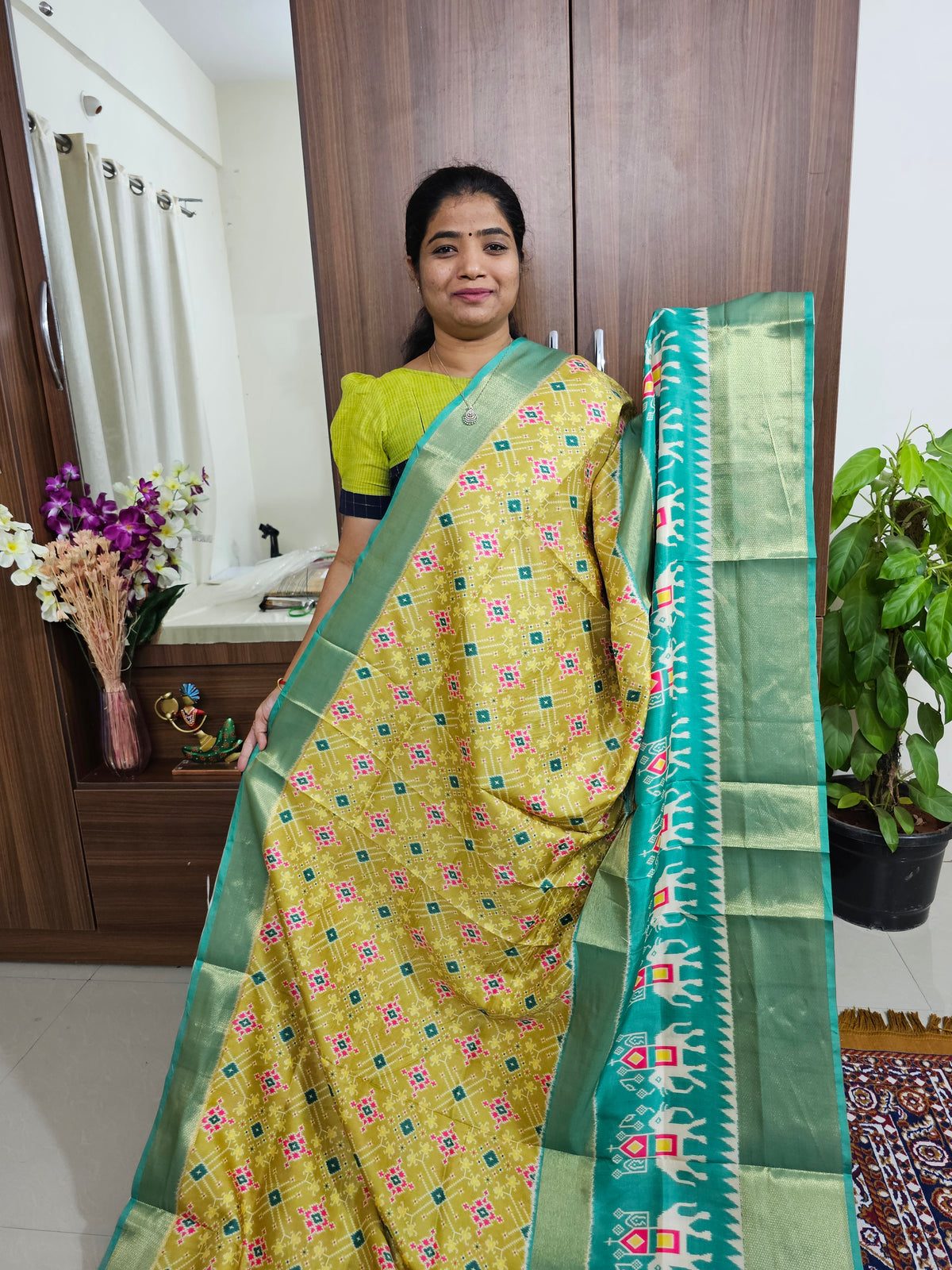 Pochampally Art Silk Saree - Lime Green with Sea Green