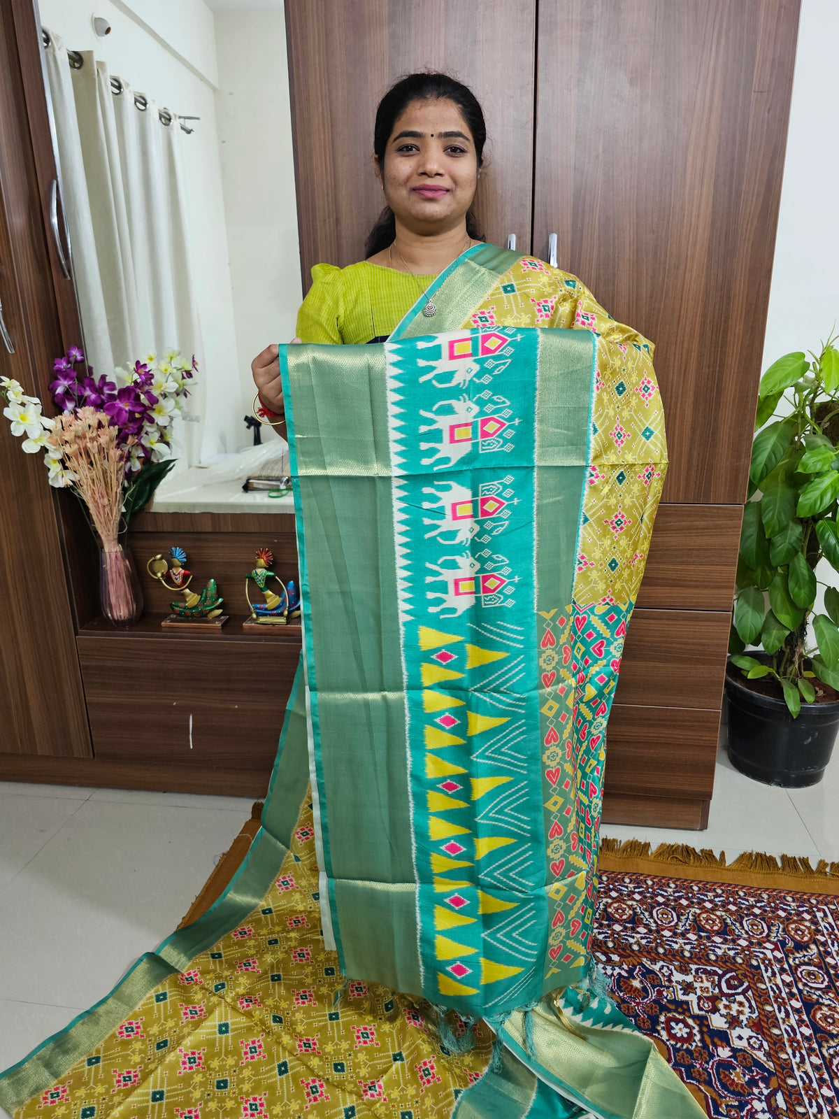 Pochampally Art Silk Saree - Lime Green with Sea Green