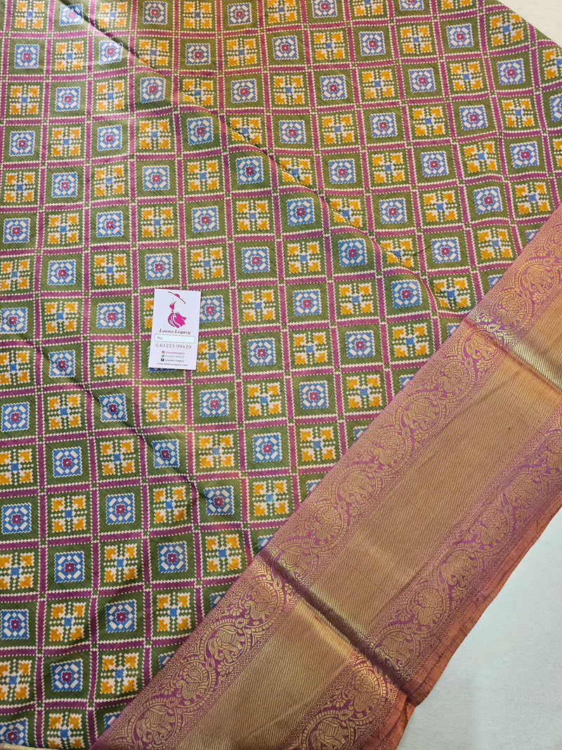 Soft Patola Sarees Kanjivaram  Pattern Long Border- Green with Onion Pink