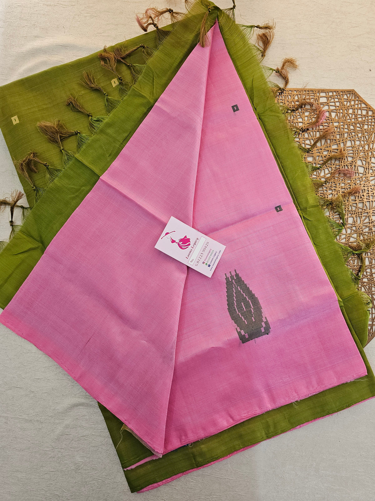 Pink with Green Pallu Handwoven Chinnalampattu Saree