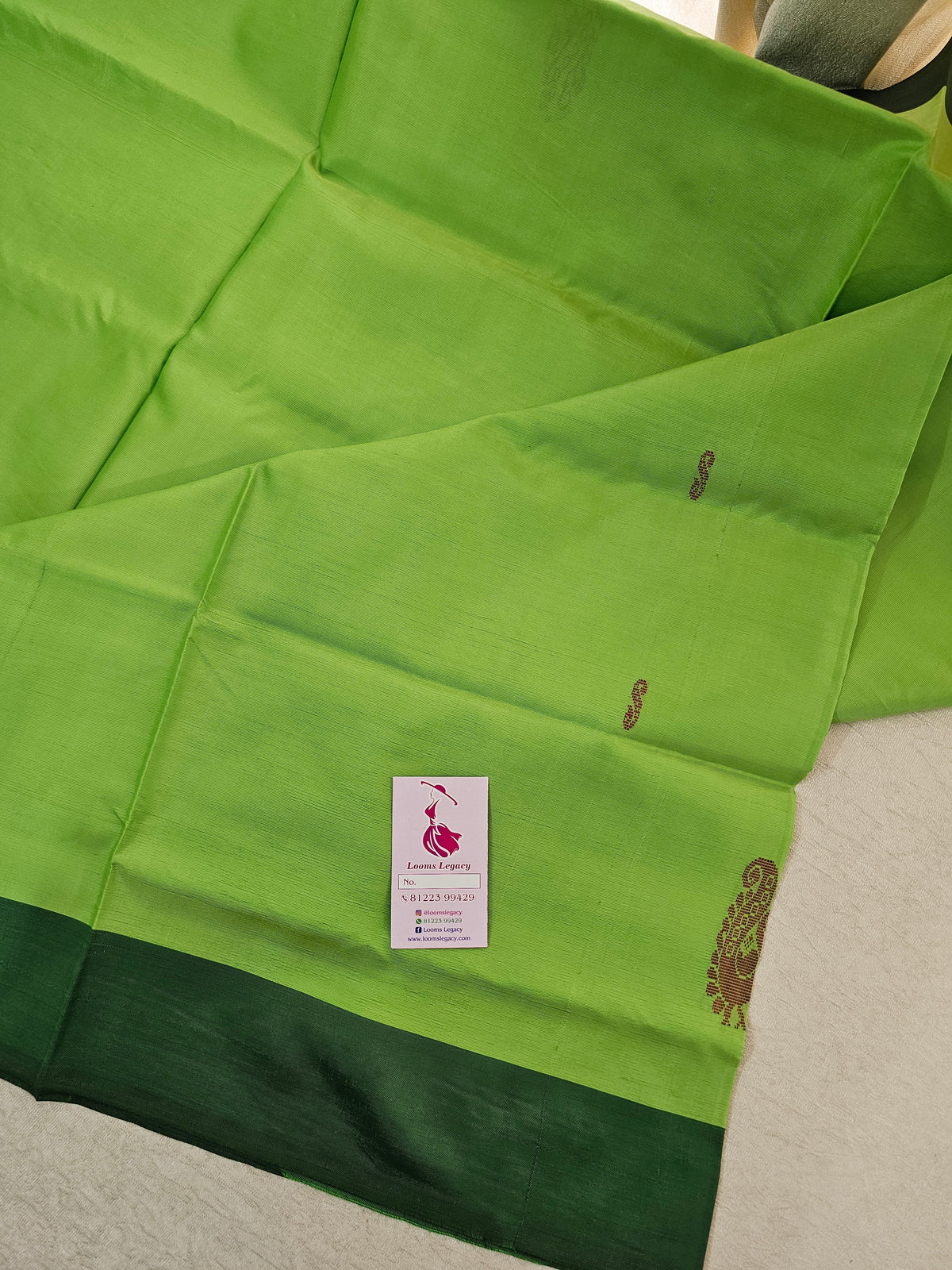 Green with Black Pallu Handwoven Chinnalampattu Saree