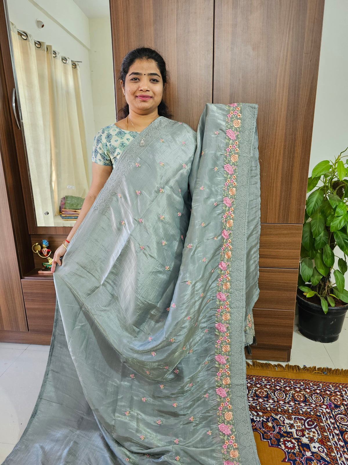 Premium Crushed Soft Saree with Emboridery Border- Grey