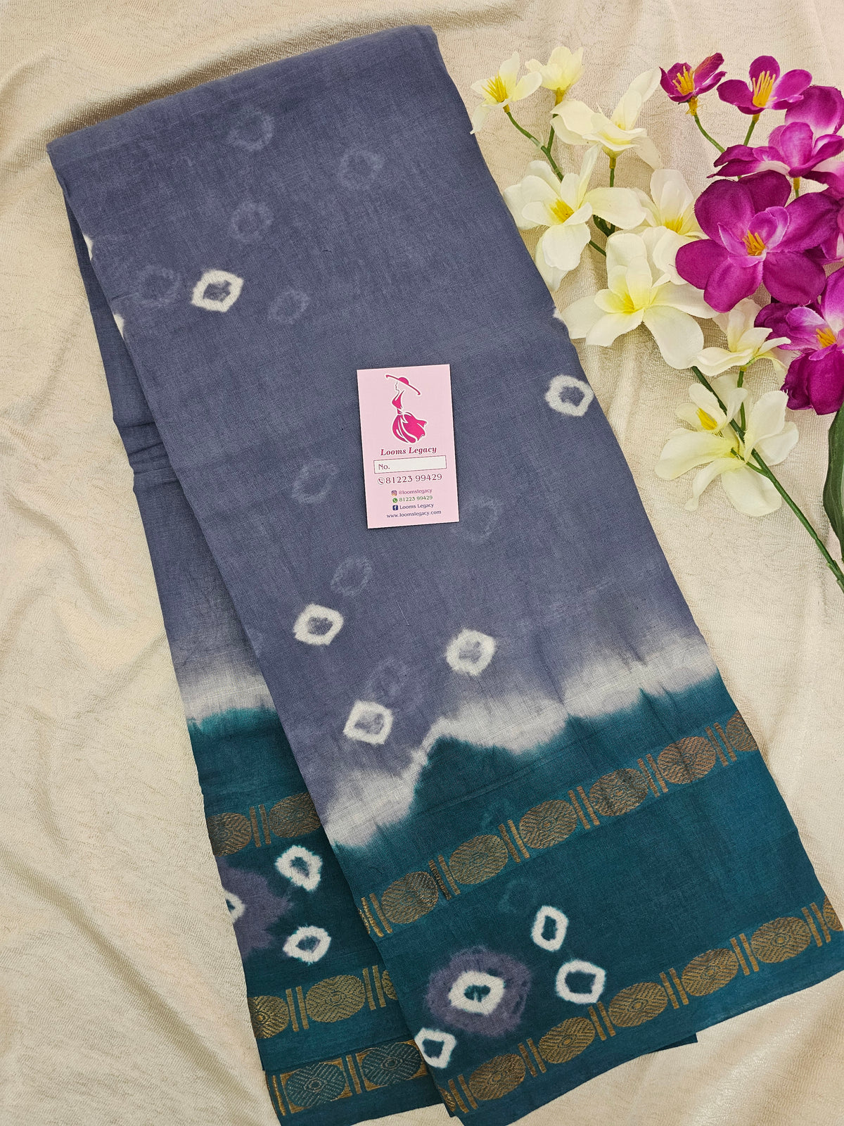 Madurai Sungadi Soft Cotton Saree with Borders - Grey with Sea Green