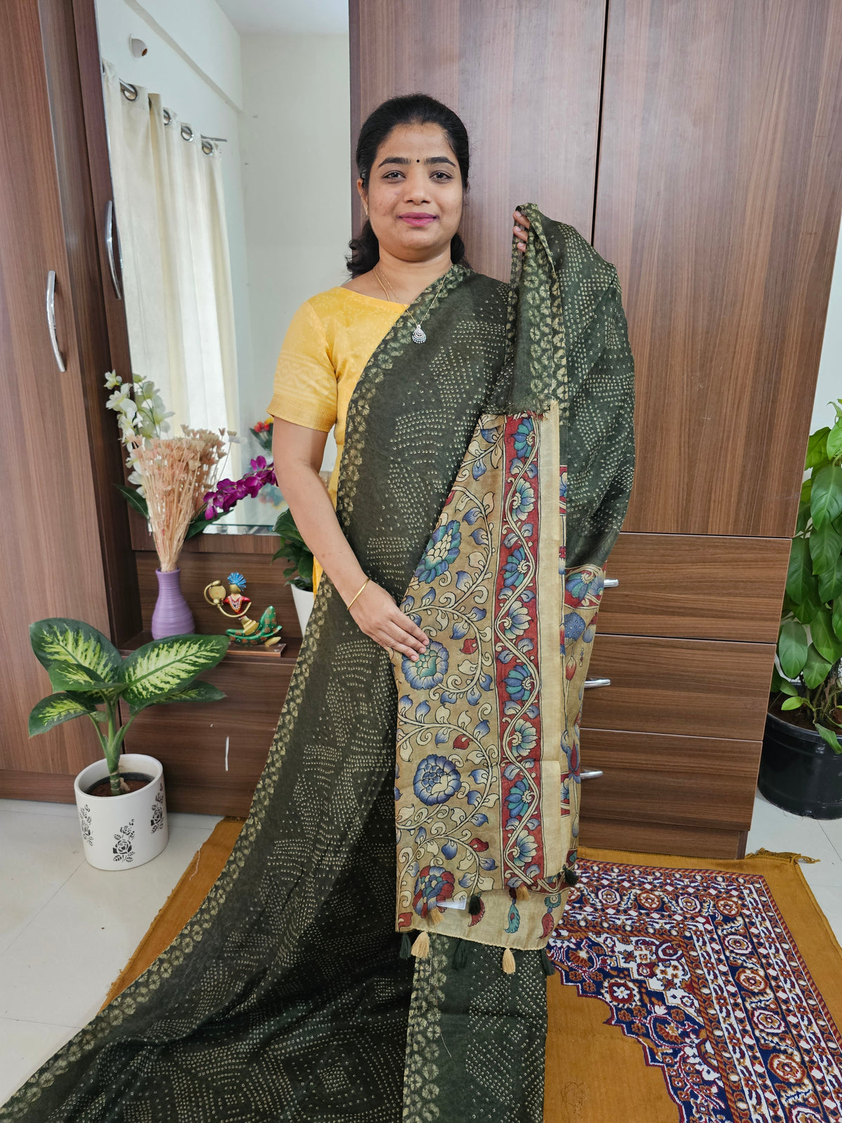 Linen Cotton with Kalamkari Pallu - Dark Green