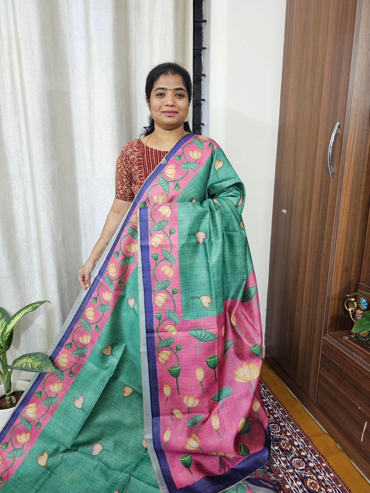 Semi Tussar with Striped Zari Weaving Saree - Sea Green