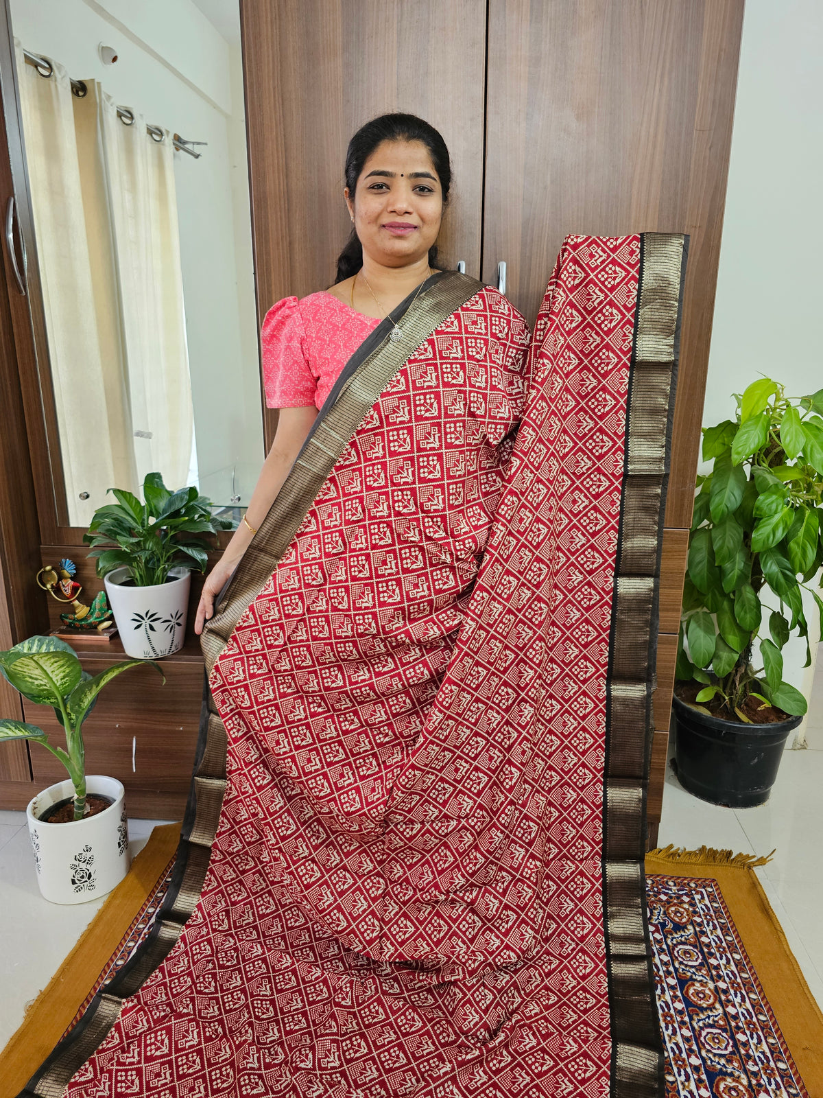 Semi Moonga Silk Saree - Red with Grey