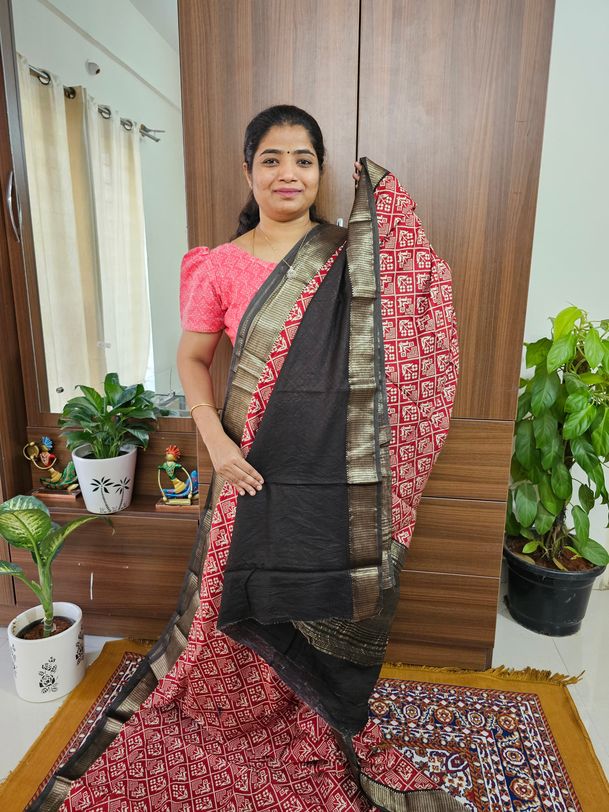 Semi Moonga Silk Saree - Red with Grey