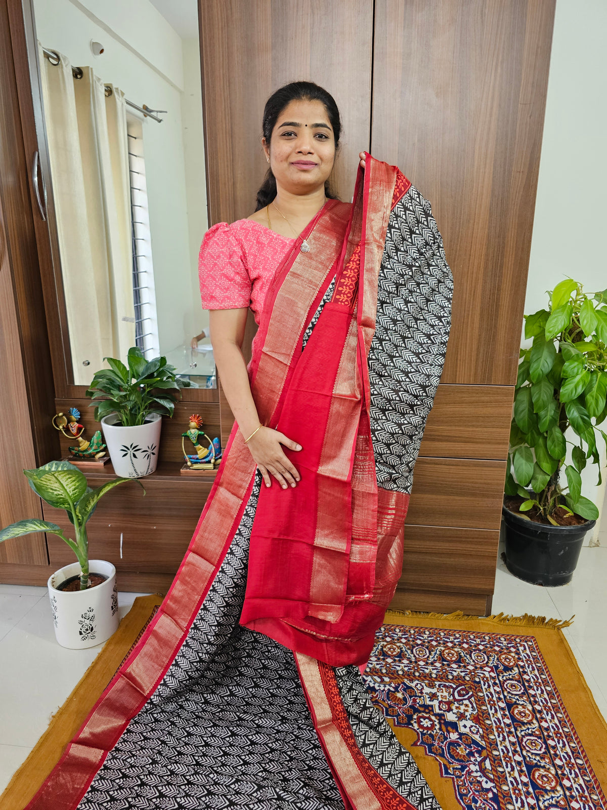 Semi Moonga Silk Saree - Black with Red