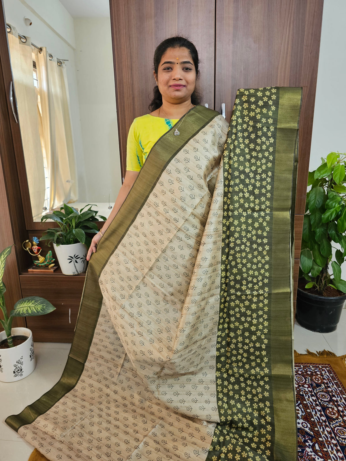 Semi Ghicha Digital Printed Saree - Cream with Green