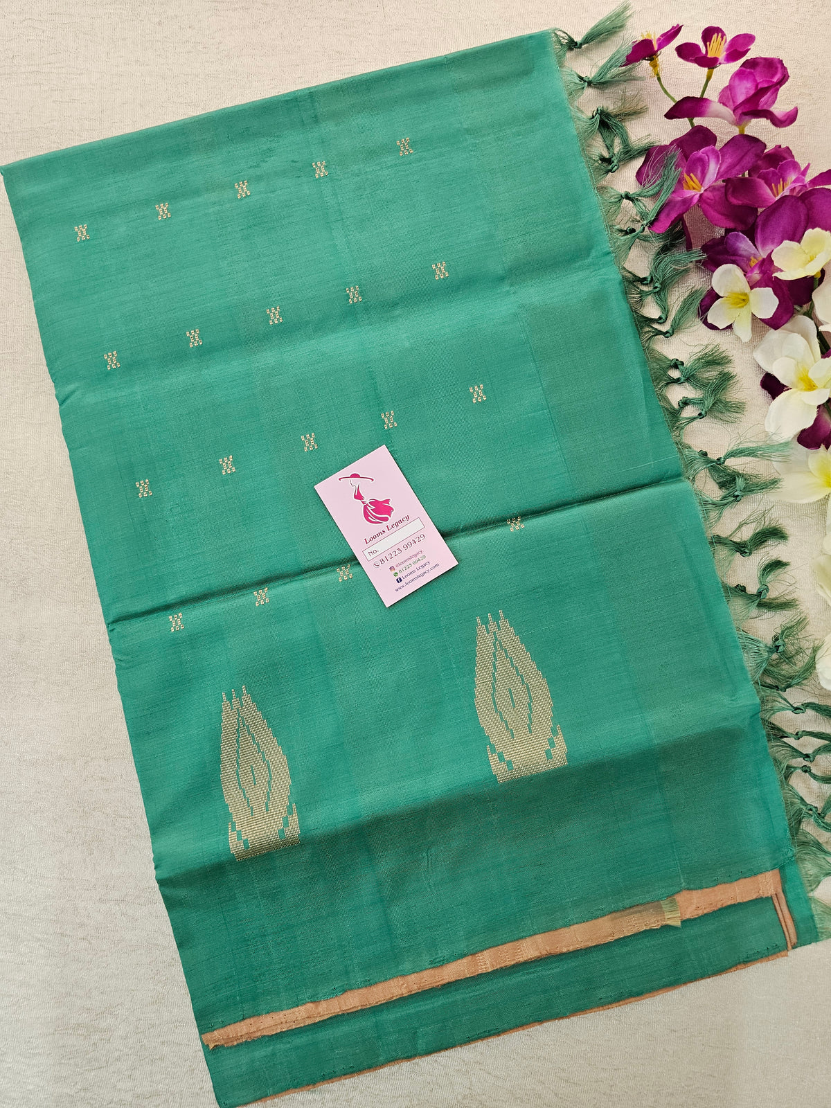 Cream with Sea Green PalluHandwoven Chinnalampattu Saree