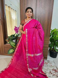 Handwoven Mangalagiri Pattu Saree with Beautiful  Small Checks - Pink