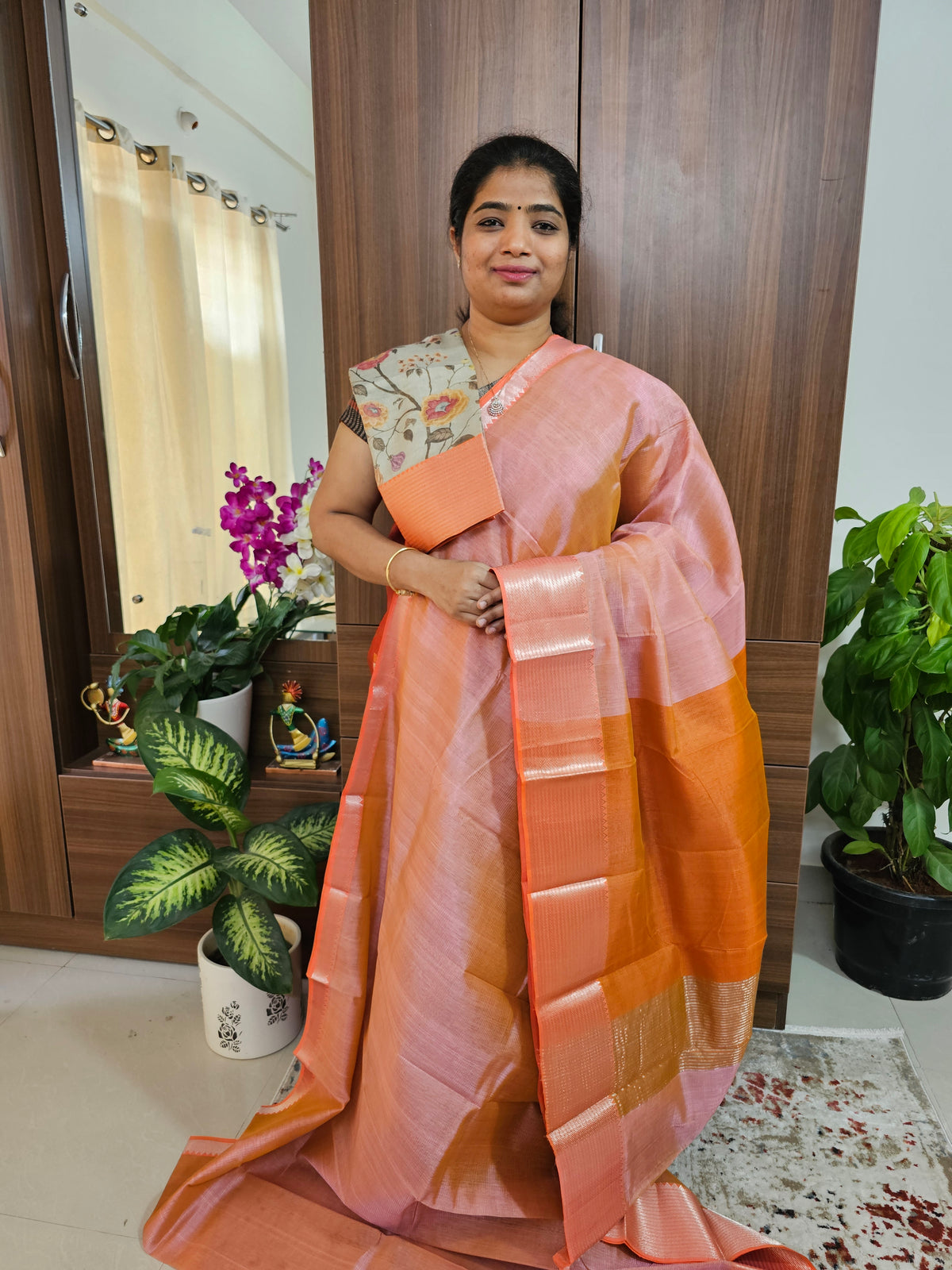 Handwoven Mangalagiri Pattu Saree with Mix and Match Noil Blouse - Peach