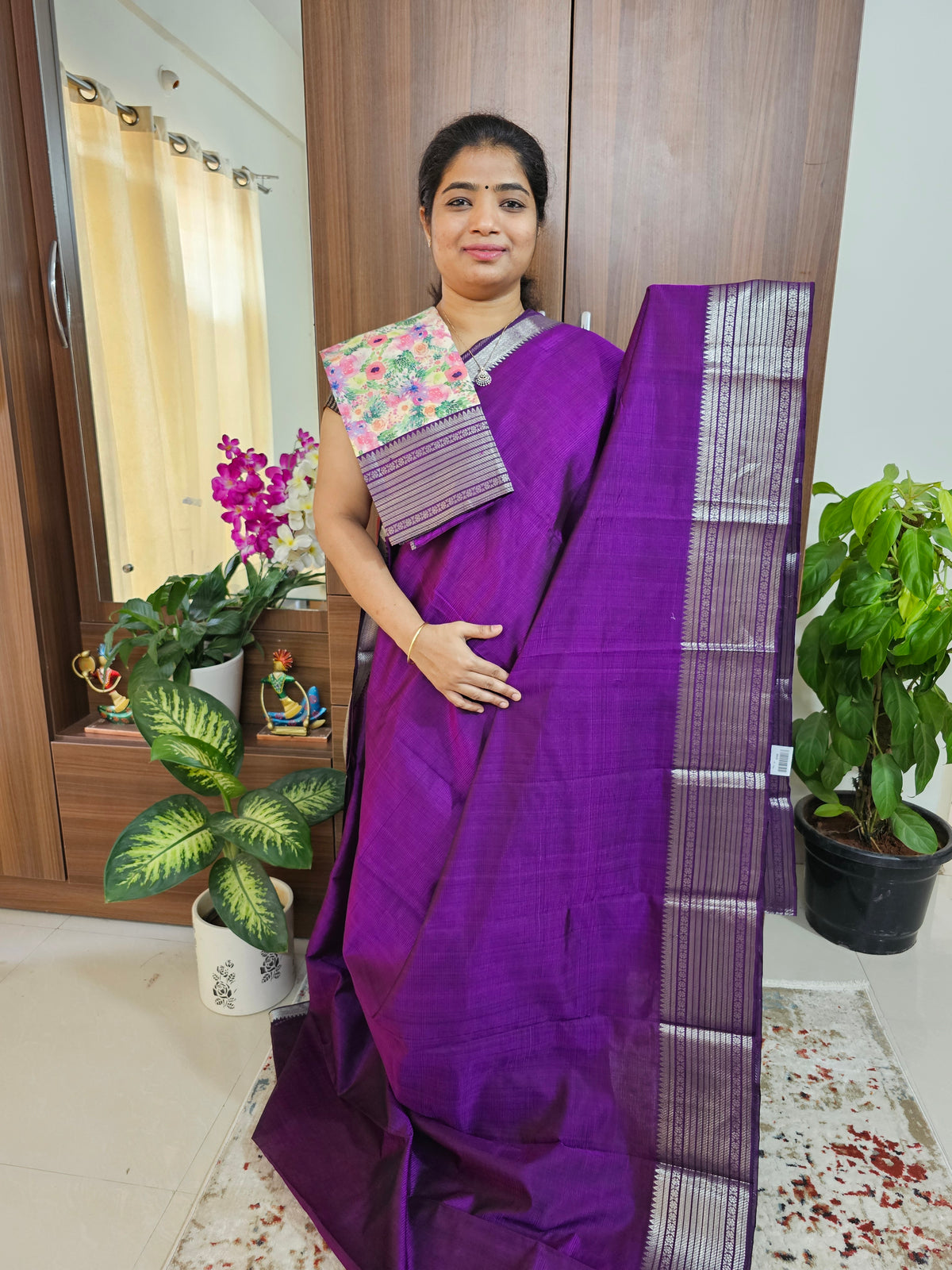 Handwoven Mangalagiri Pattu Saree with Mix and Match Pure Tussar Blouse - Purple