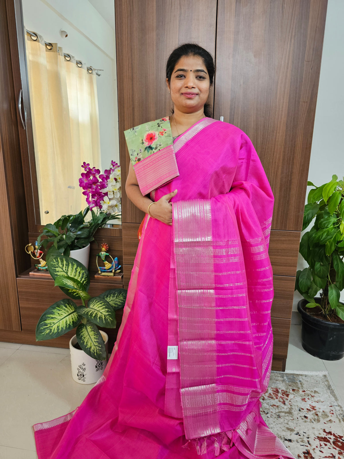 Handwoven Mangalagiri Pattu Saree with Mix and Match Pure Tussar Blouse - Pink