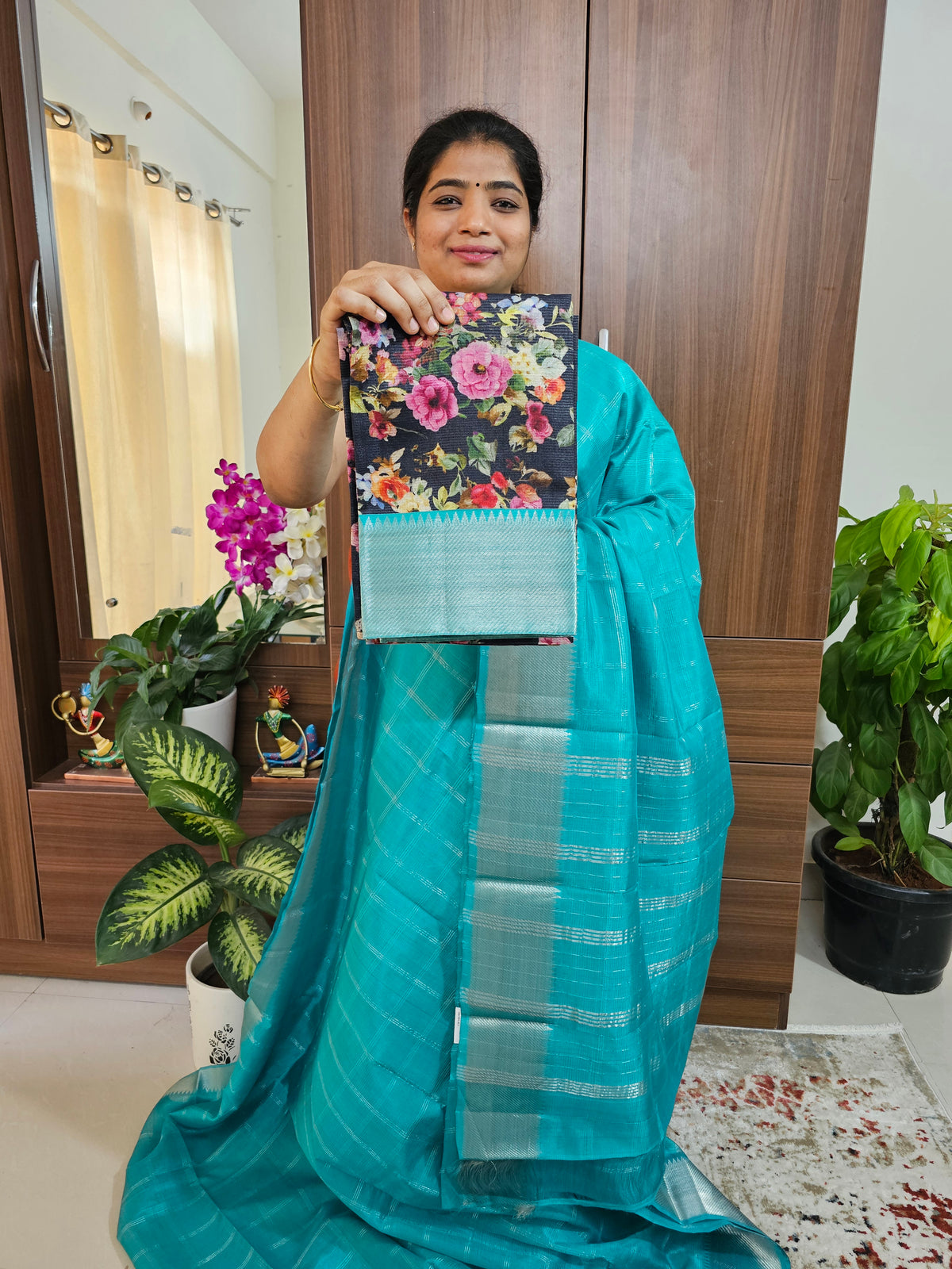 Handwoven Mangalagiri Pattu Saree Big Checks with Mix and Match Pure Tussar Blouse - Turquoise Blue